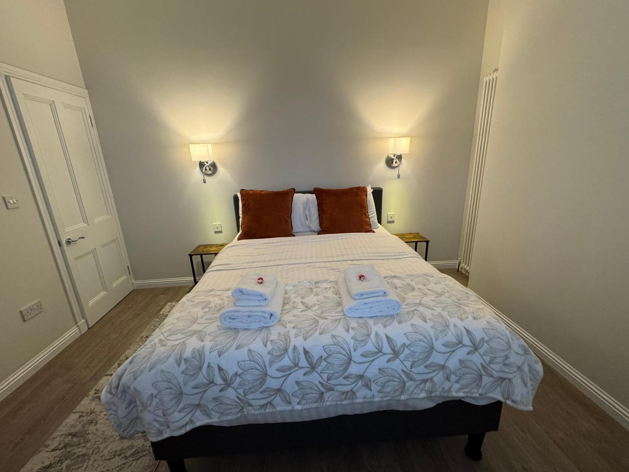Luxury 2 Bedroom Cottage West Calder Ngoại thất bức ảnh
